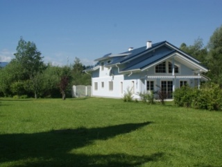 Villach Ferienhaus mit Garten - Haustiere gestattet